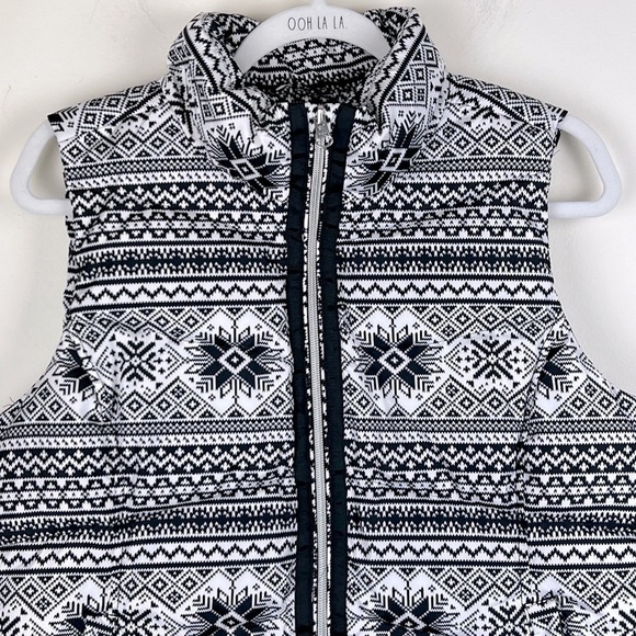 Land’s End | Down Puffer Fair Isle Snowflake Vest Black & White | M (10 - 12). - Picture 2 of 8